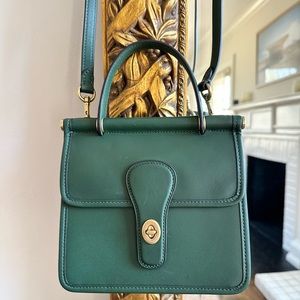 NEW! Coach Willis Top Handle Mini in hunter green